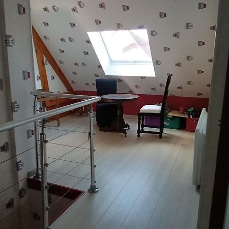 Chouette Maison La Verrière Екстериор снимка